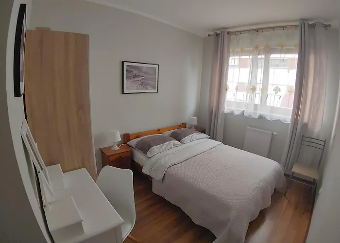 Platan Patio 6 - Berry Lägenhet