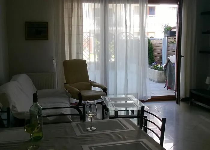 Lägenhet Platan Patio 6 - Berry *